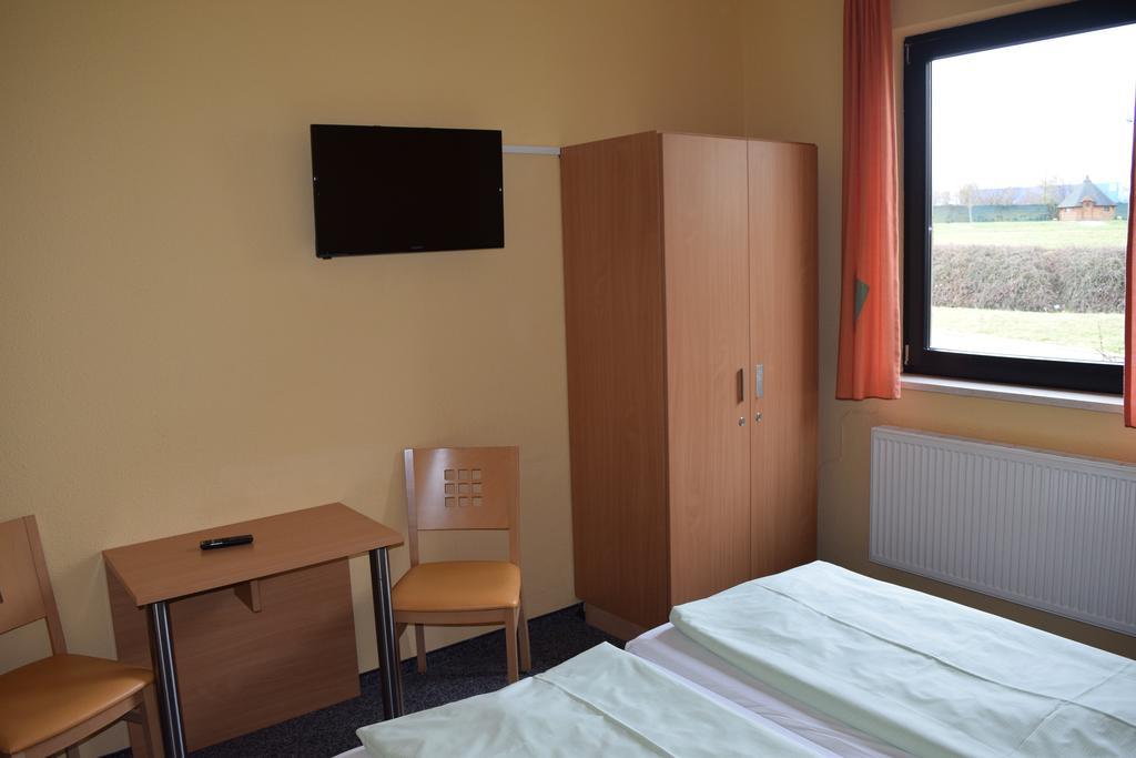 Euroville Jugend- Und Sporthotel Naumburg  Dış mekan fotoğraf
