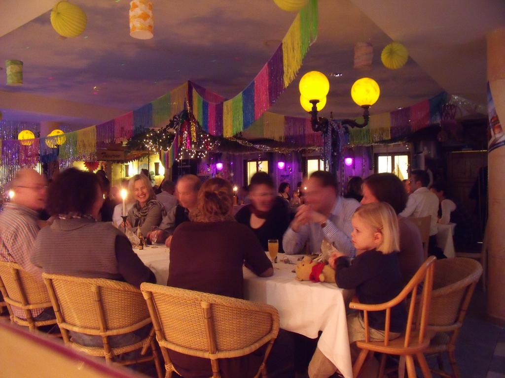Euroville Jugend- Und Sporthotel Naumburg  Dış mekan fotoğraf
