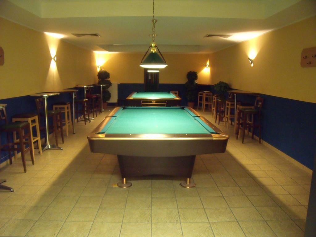 Euroville Jugend- Und Sporthotel Naumburg  Dış mekan fotoğraf