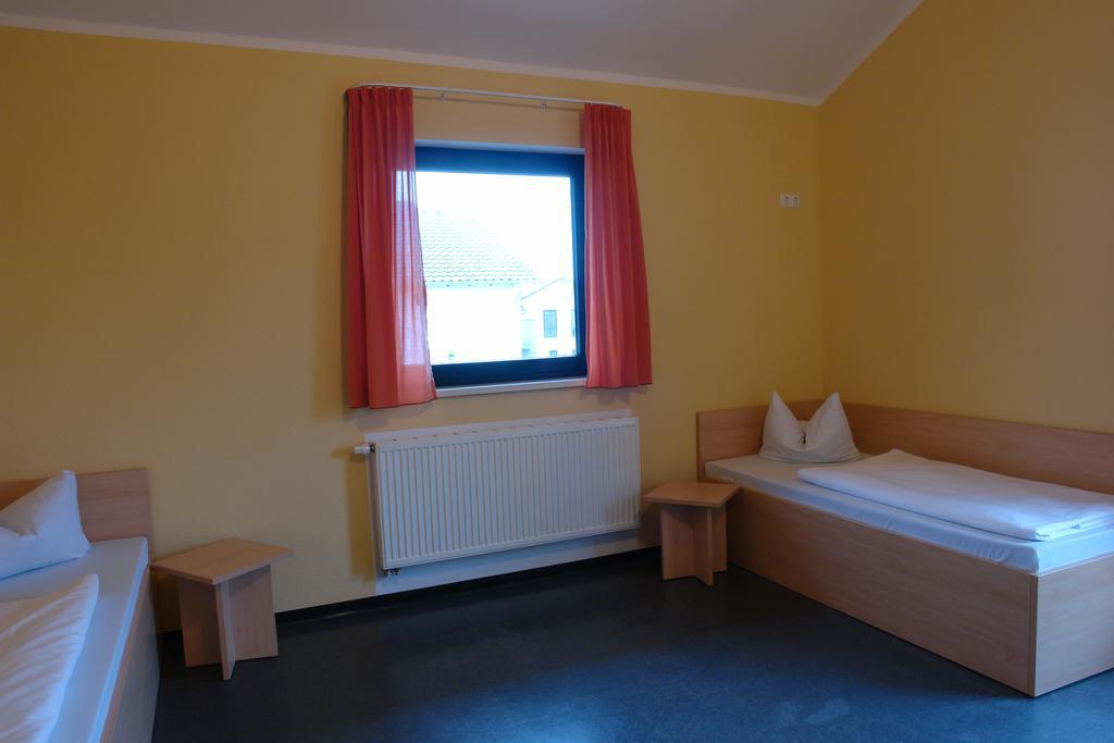 Euroville Jugend- Und Sporthotel Naumburg  Dış mekan fotoğraf
