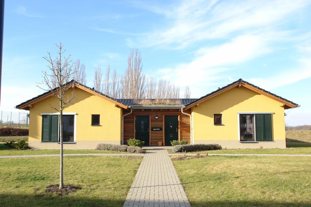 Euroville Jugend- Und Sporthotel Naumburg  Dış mekan fotoğraf